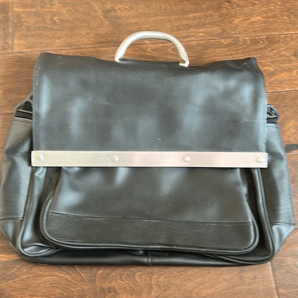 New Mens Laptop Messenger Bag Faux Leather Black Silver Missing Shoulder Strap